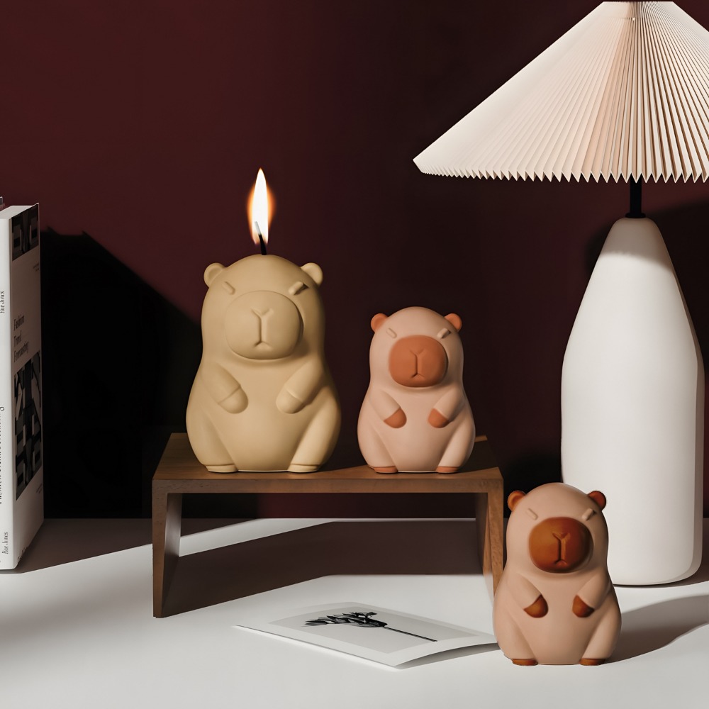 Standing Capybara Scent Candle - Candle Supplies Storage avaliação e preço